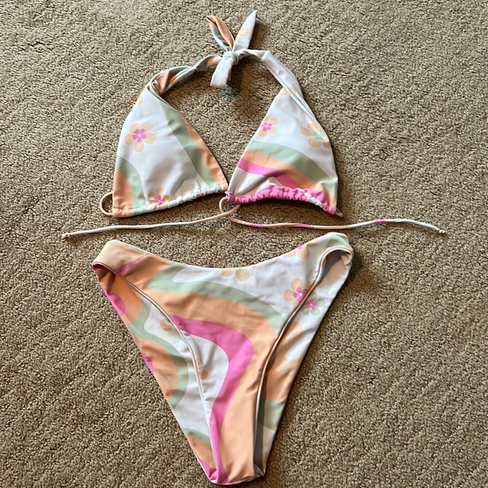 Aurelle bikini